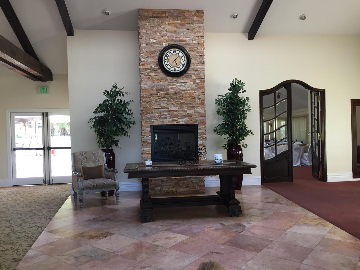 Tuscany Hills Retreat เอสคอนดีโด ภายนอก รูปภาพ