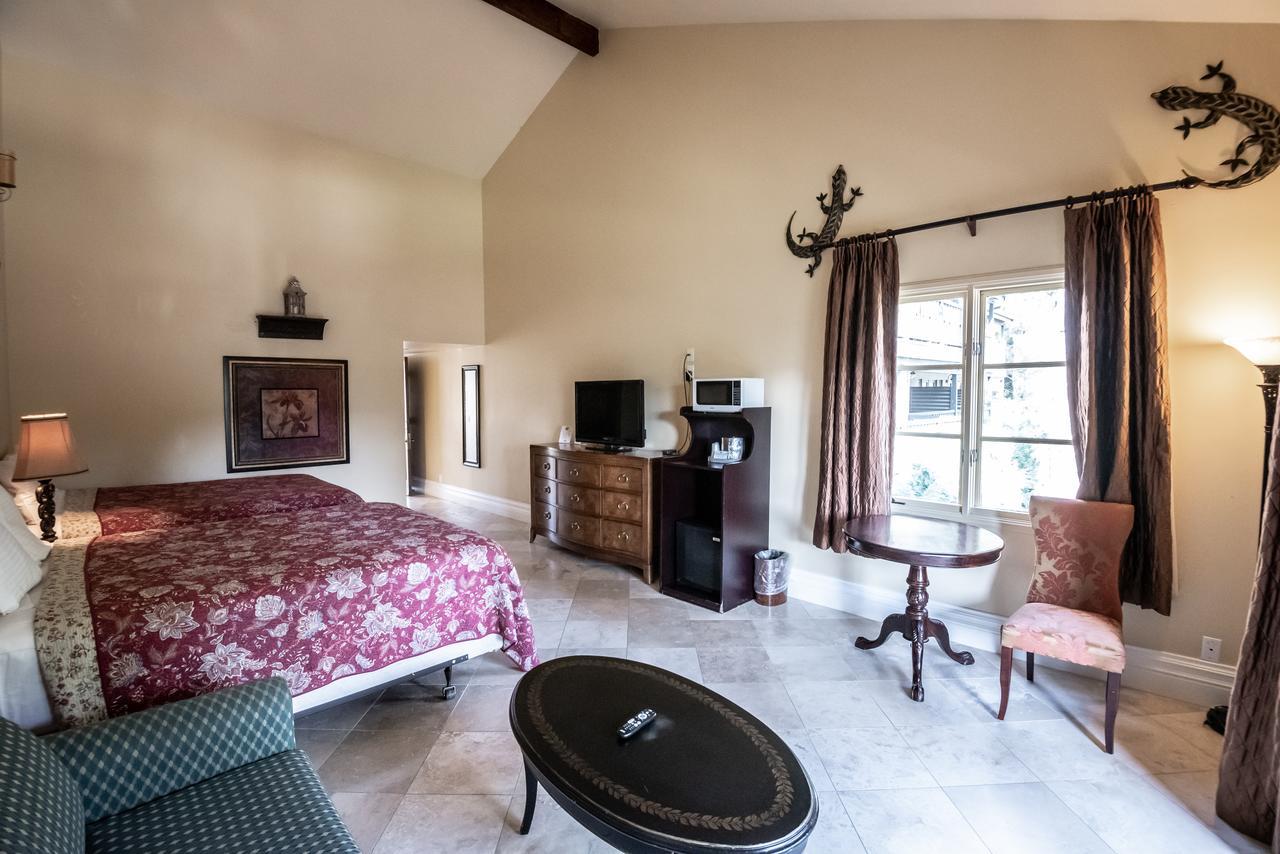 Tuscany Hills Retreat เอสคอนดีโด ภายนอก รูปภาพ