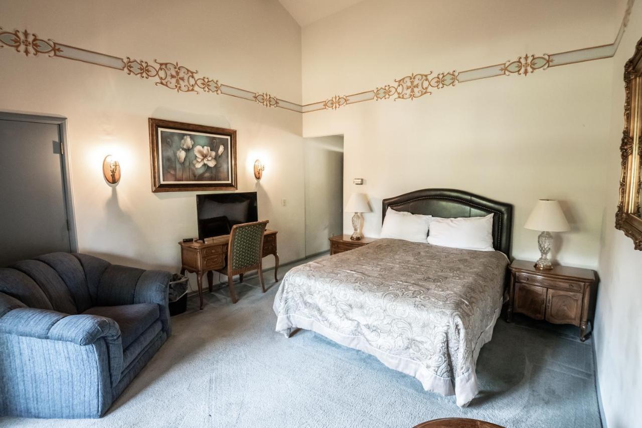 Tuscany Hills Retreat เอสคอนดีโด ภายนอก รูปภาพ